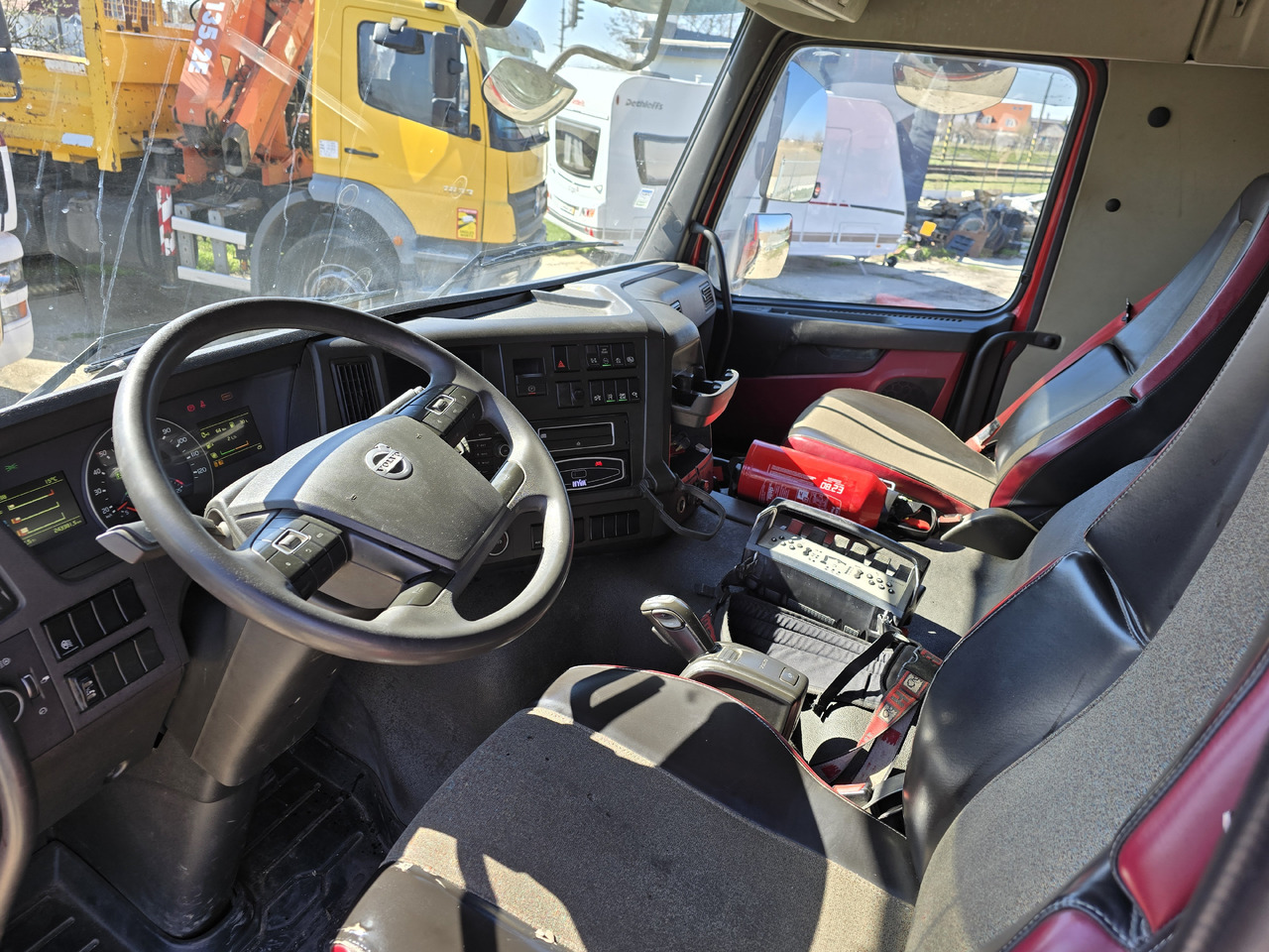 VOLVO FMX 420 6X4 / HIAB 144B-hiduo / hook system on lease VOLVO FMX 420 6X4 / HIAB 144B-hiduo / hook system: picture 8