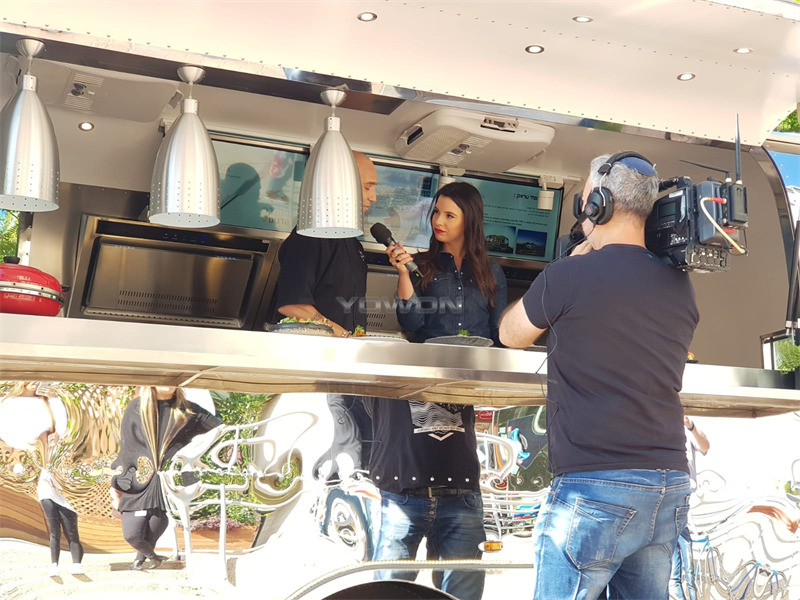 Yowon customized concession food trailer catering cart - Vending trailer: picture 2 Yowon customized concession food trailer catering cart - Vending trailer: picture 2