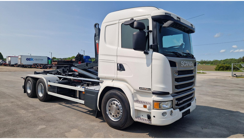 Scania R490 6X4 - Hook lift truck: picture 2 Scania R490 6X4 - Hook lift truck: picture 2
