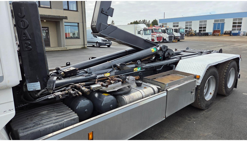 Hook lift truck Scania R520 6X4: picture 6
