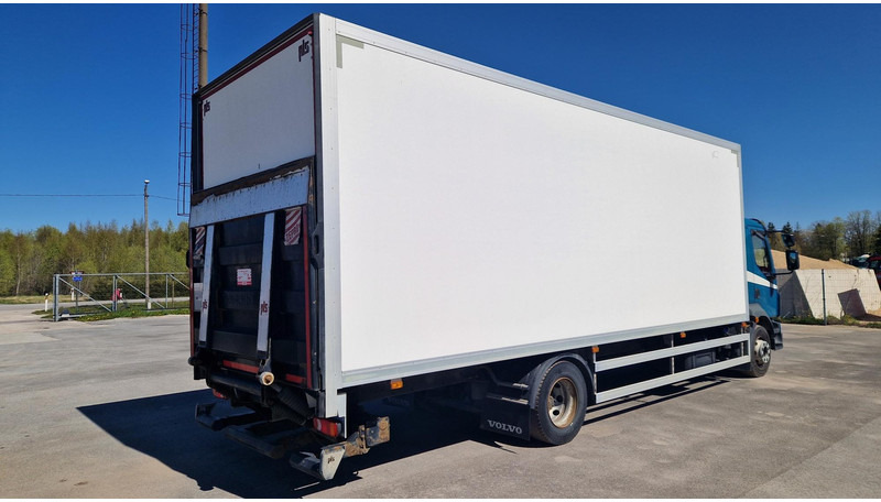 Volvo FL260 4X2 - Box truck: picture 3 Volvo FL260 4X2 - Box truck: picture 3