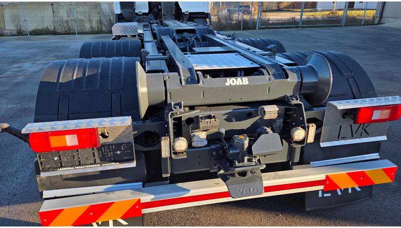 Volvo FM410 6X2*4 - Hook lift truck: picture 5 Volvo FM410 6X2*4 - Hook lift truck: picture 5