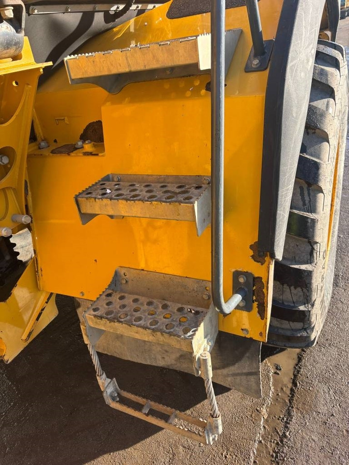 Articulated dumper Bell B 20 E: picture 31