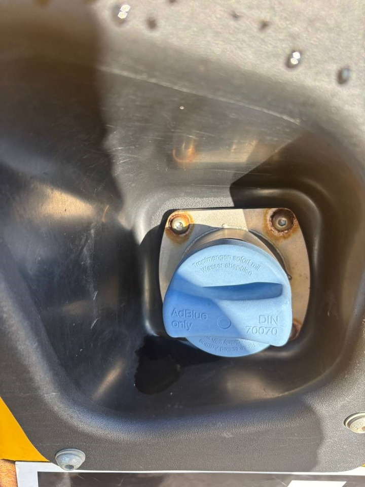 Articulated dumper Bell B 20 E: picture 33