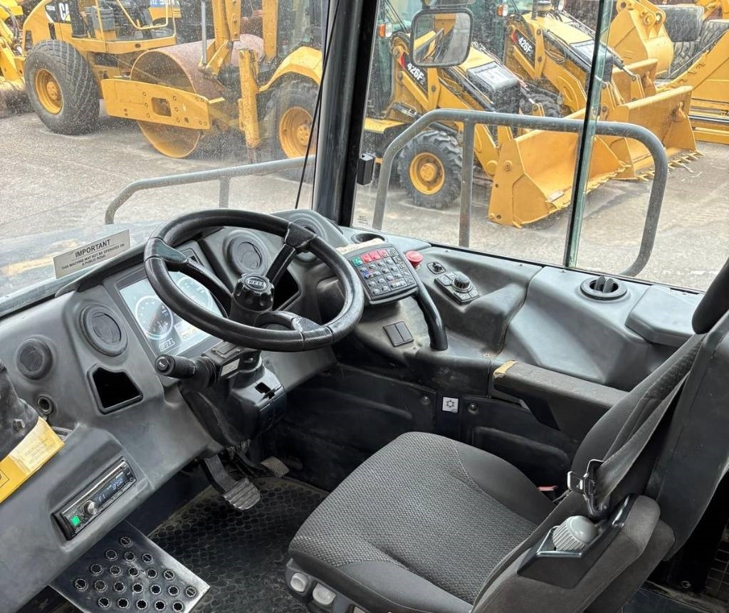 Bell B 30 E (New tyres / Under Preparation) - Articulated dumper: picture 4 Bell B 30 E (New tyres / Under Preparation) - Articulated dumper: picture 4
