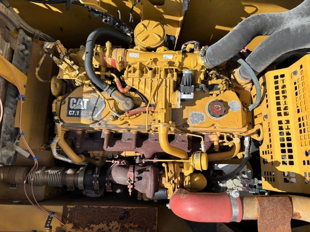 Crawler excavator CAT 330 FL: picture 15