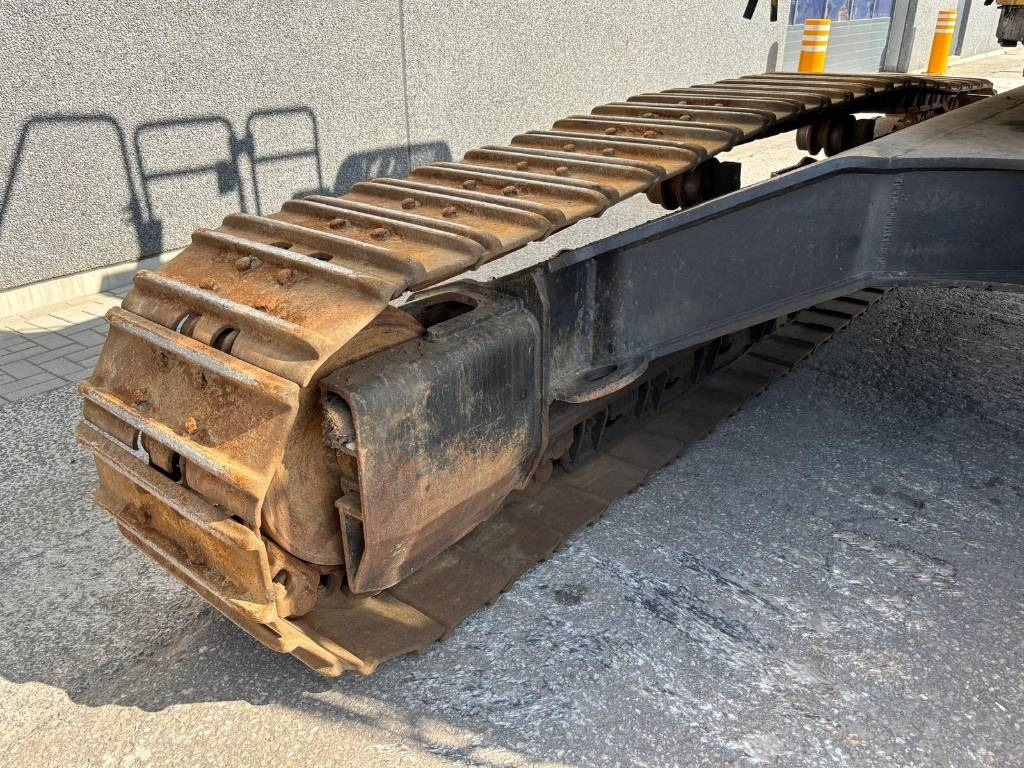 Crawler excavator CAT 330 FL: picture 42
