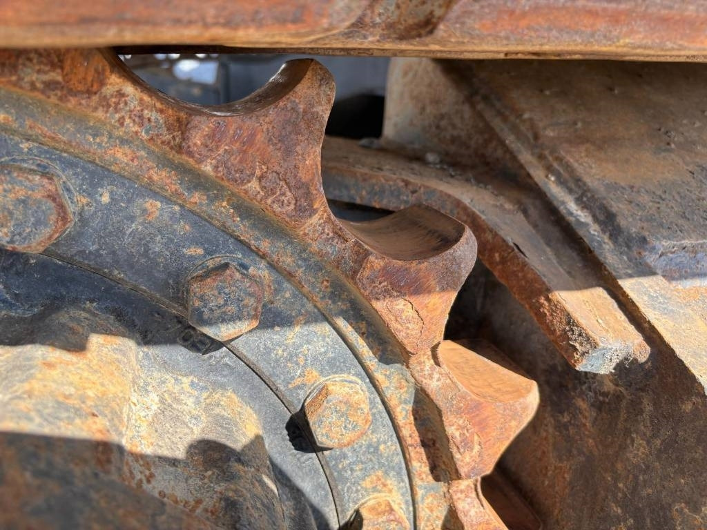 Crawler excavator CAT 330 FL: picture 33