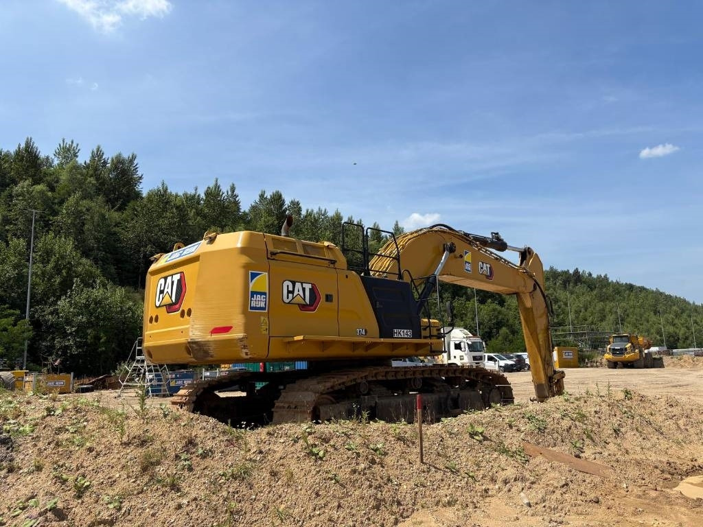 CAT 374 (On Transport)  - Crawler excavator: picture 5 CAT 374 (On Transport)  - Crawler excavator: picture 5