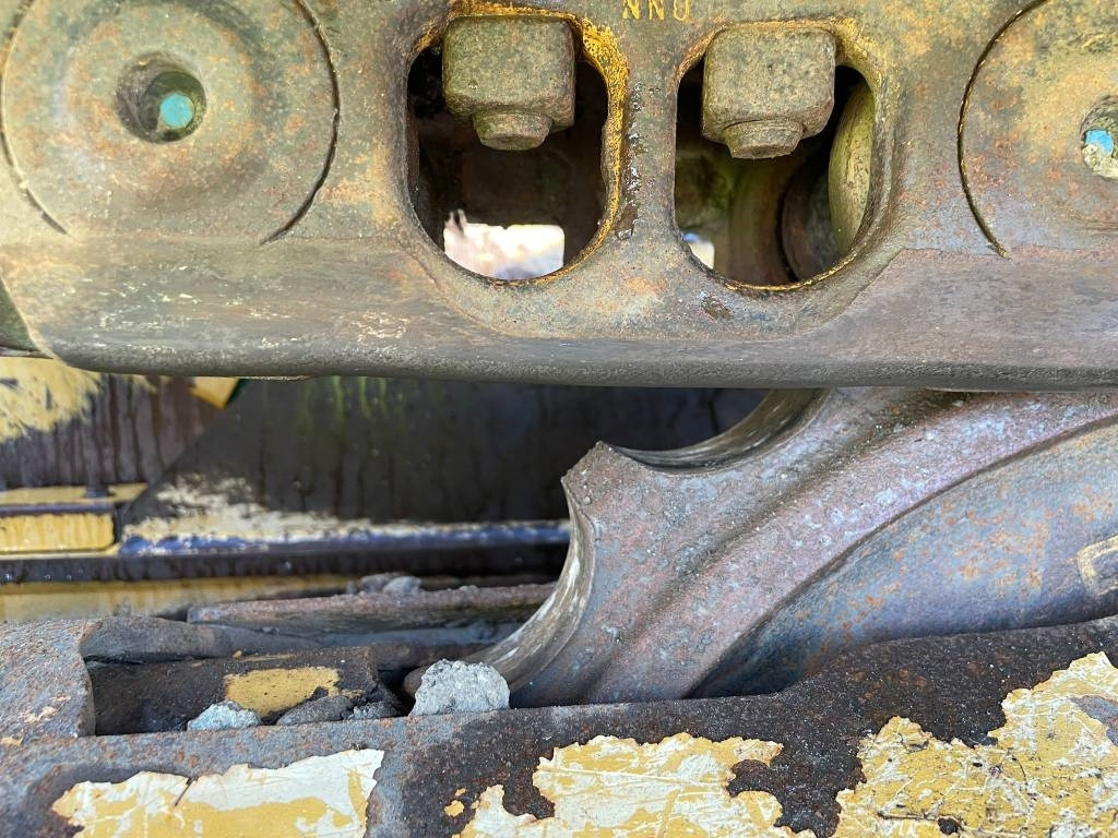 Bulldozer CAT D 6 K 2 LGP: picture 18