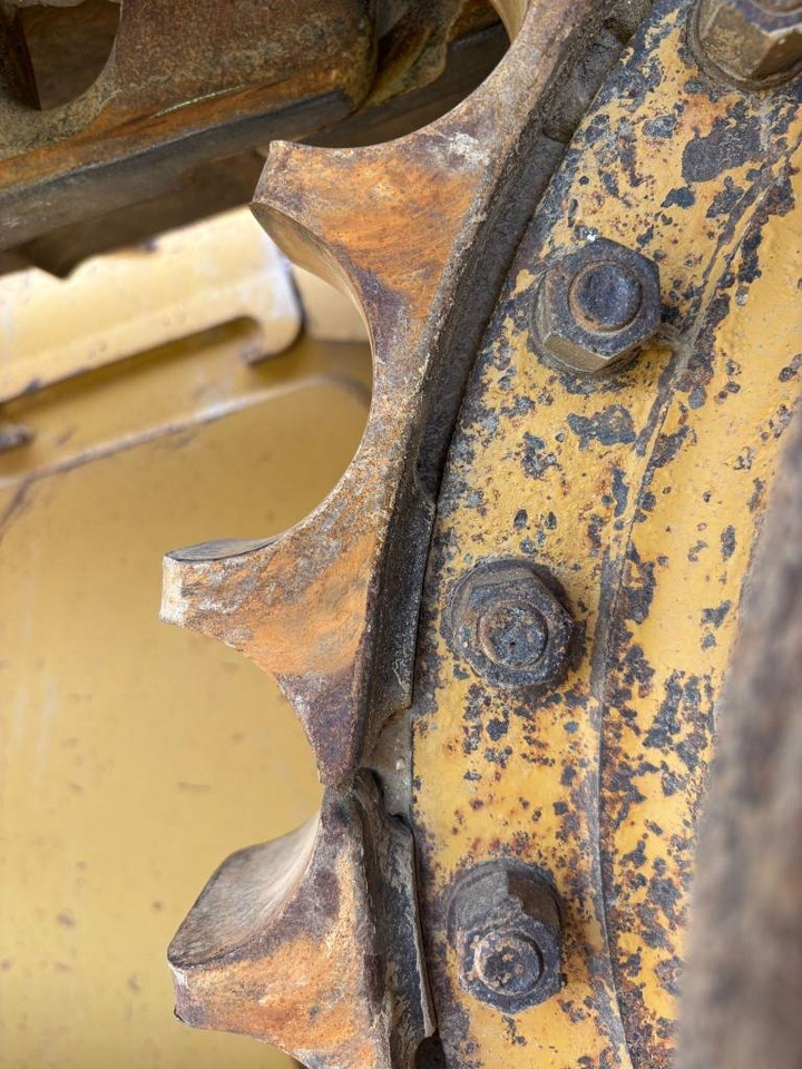 CAT D 6 N LGP (Under Preparation) - Bulldozer: picture 4 CAT D 6 N LGP (Under Preparation) - Bulldozer: picture 4