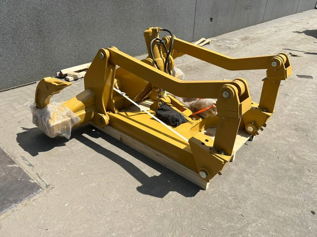 CAT D6T - D6R NEW RIPPER - Ripper for Construction machinery: picture 2 CAT D6T - D6R NEW RIPPER - Ripper for Construction machinery: picture 2