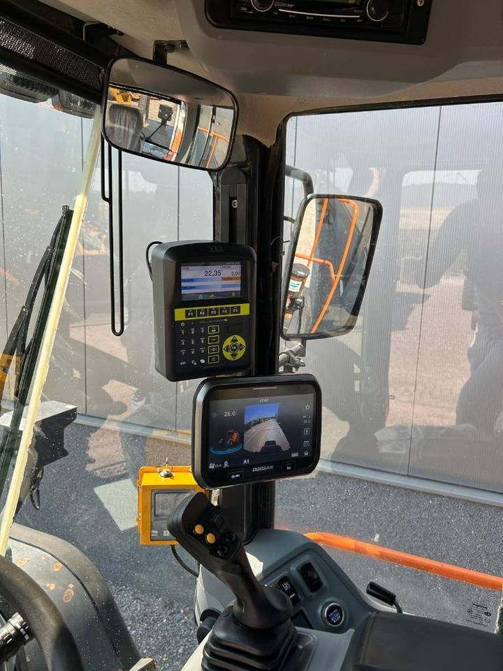 Wheel loader Doosan DL 420-7 (CDC): picture 16