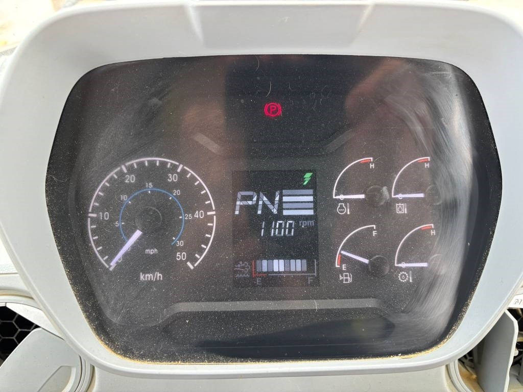 Wheel loader Doosan DL 420-7 (CDC): picture 21