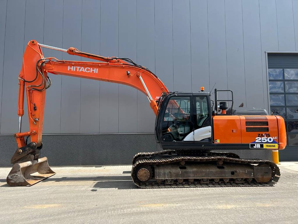 Hitachi ZX 250 LC-6 (GPS Prepared)  - Crawler excavator: picture 1 Hitachi ZX 250 LC-6 (GPS Prepared)  - Crawler excavator: picture 1