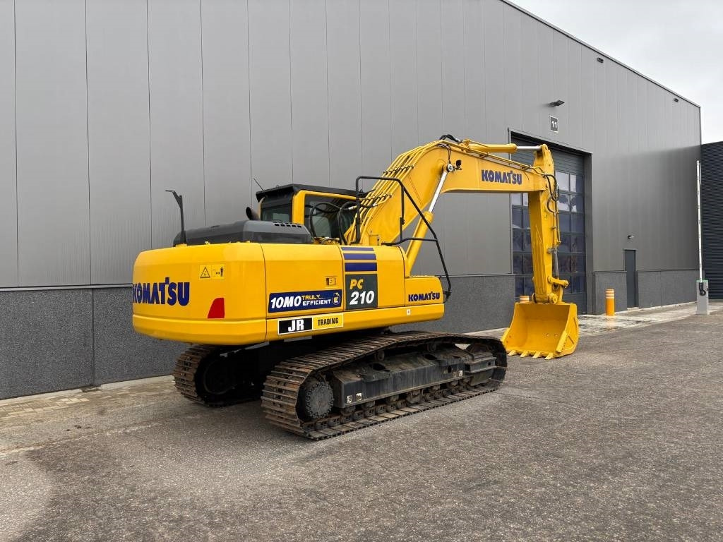 Komatsu PC 210-10M0 - Crawler excavator: picture 5 Komatsu PC 210-10M0 - Crawler excavator: picture 5