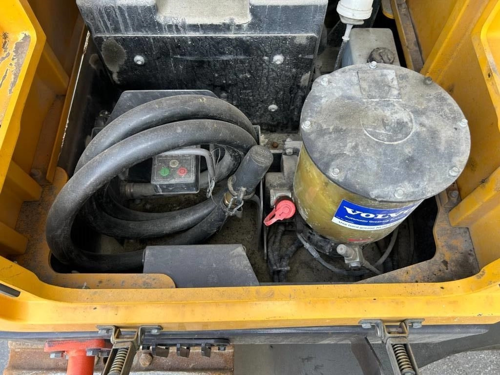 Crawler excavator Volvo EC 300 EL TOPCON GPS / Roto / 2 Buckets: picture 37