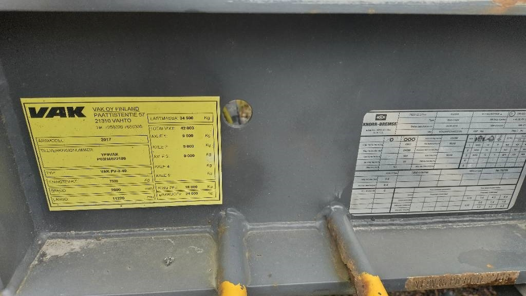 VAK V-Slider pressulinkki  - Curtainsider semi-trailer: picture 5 VAK V-Slider pressulinkki  - Curtainsider semi-trailer: picture 5