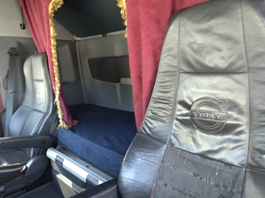 Volvo FH13 6x4 toplift ketjupurku +Toplift 5 aks. Kärty  on lease Volvo FH13 6x4 toplift ketjupurku +Toplift 5 aks. Kärty: picture 8