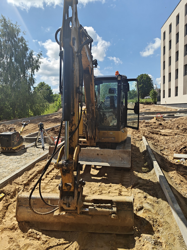 CATERPILLAR 305E2 - Mini excavator: picture 2 CATERPILLAR 305E2 - Mini excavator: picture 2