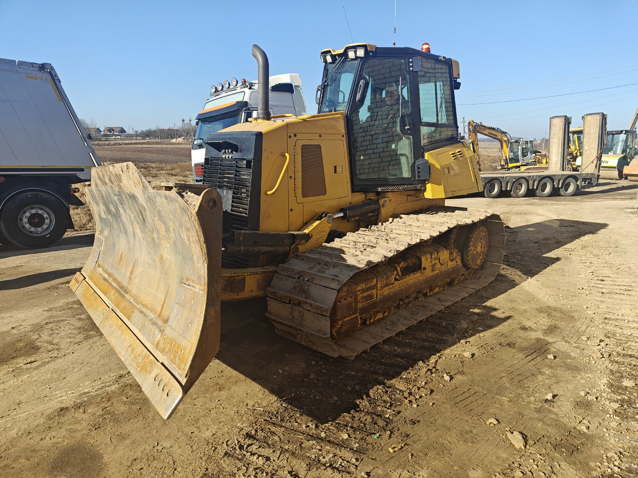 CATERPILLAR D6K2 LGP - Bulldozer: picture 2 CATERPILLAR D6K2 LGP - Bulldozer: picture 2