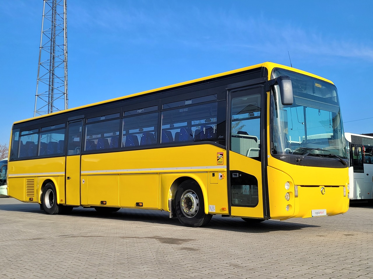 IRISBUS Ares - Suburban bus: picture 1 IRISBUS Ares - Suburban bus: picture 1
