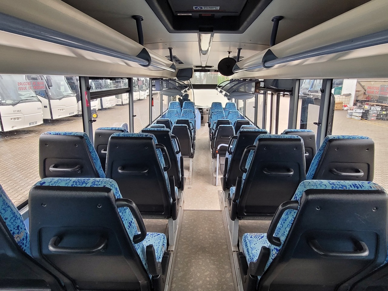 City bus IRISBUS LE: picture 25