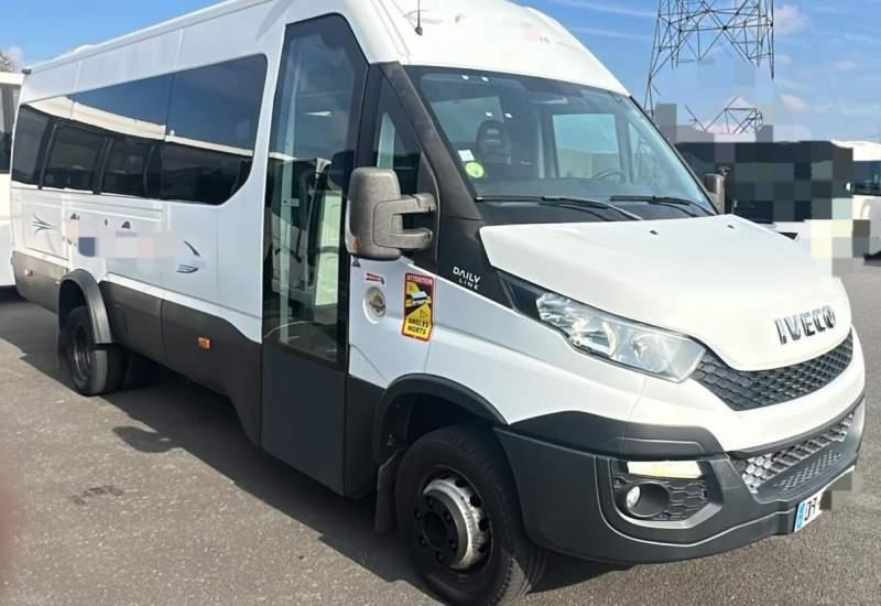 Iveco DAILY/ SPROWADZONE / 2X KLIMA / TV / 108 000 KM - Minibus, Passenger van: picture 1 Iveco DAILY/ SPROWADZONE / 2X KLIMA / TV / 108 000 KM - Minibus, Passenger van: picture 1