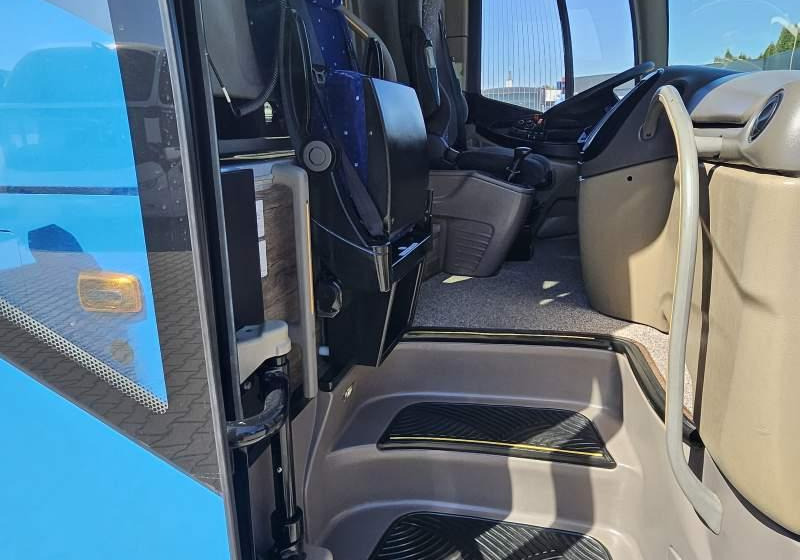 Coach Iveco MAGELYS HD / SPROWADZONY / MANUAL / EURO 6: picture 10