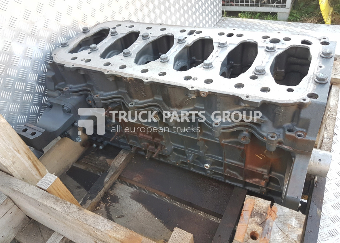 IVECO STRALIS EURO6, EURO 6 emission cylinder block, short block, 460 PS; 480 PS HI-WAY EURO 6 ENGINE BLOCK, Iveco Stralis Hi-Way Cursor 11 Euro 6; engine type: F3GFE611 - Cylinder block for Truck: picture 1 IVECO STRALIS EURO6, EURO 6 emission cylinder block, short block, 460 PS; 480 PS HI-WAY EURO 6 ENGINE BLOCK, Iveco Stralis Hi-Way Cursor 11 Euro 6; engine type: F3GFE611 - Cylinder block for Truck: picture 1
