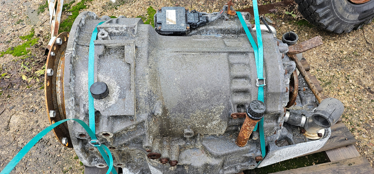 VOITH VOITH turbo gearboxes ZF ECOLIFE gearbox 6AP 1400B, ratio 3,36 - 0,62, 00323365, 6AP1400B Steurung EST ECOLIFE 6070003003, 4181040055, 4181040051, 4181040067, 4181080051, 4181080084, 4181040052, 41810 - Spare parts for Truck: picture 1 VOITH VOITH turbo gearboxes ZF ECOLIFE gearbox 6AP 1400B, ratio 3,36 - 0,62, 00323365, 6AP1400B Steurung EST ECOLIFE 6070003003, 4181040055, 4181040051, 4181040067, 4181080051, 4181080084, 4181040052, 41810 - Spare parts for Truck: picture 1