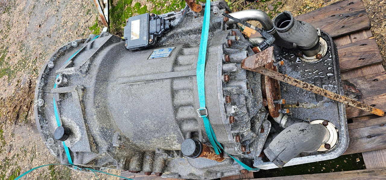 VOITH VOITH turbo gearboxes ZF ECOLIFE gearbox 6AP 1400B, ratio 3,36 - 0,62, 00323365, 6AP1400B Steurung EST ECOLIFE 6070003003, 4181040055, 4181040051, 4181040067, 4181080051, 4181080084, 4181040052, 41810 - Spare parts for Truck: picture 2 VOITH VOITH turbo gearboxes ZF ECOLIFE gearbox 6AP 1400B, ratio 3,36 - 0,62, 00323365, 6AP1400B Steurung EST ECOLIFE 6070003003, 4181040055, 4181040051, 4181040067, 4181080051, 4181080084, 4181040052, 41810 - Spare parts for Truck: picture 2