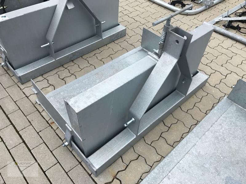 Vemac Heckschaufel Schaufel Transportbox Heckcontainer HS100 NEU - Attachment for Farm tractor: picture 3 Vemac Heckschaufel Schaufel Transportbox Heckcontainer HS100 NEU - Attachment for Farm tractor: picture 3