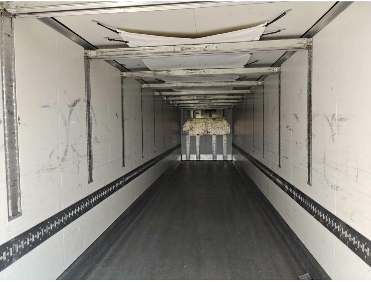 2018 Krone SDR Double Deck Cool Liner FP45 ThermoKing SLXi 300 Lifting Axle - Refrigerator semi-trailer: picture 4 2018 Krone SDR Double Deck Cool Liner FP45 ThermoKing SLXi 300 Lifting Axle - Refrigerator semi-trailer: picture 4