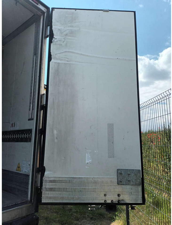 2018 Krone SDR Double Deck Cool Liner FP60 ThermoKing SLXi 300 Lifting Axle - Refrigerator semi-trailer: picture 2 2018 Krone SDR Double Deck Cool Liner FP60 ThermoKing SLXi 300 Lifting Axle - Refrigerator semi-trailer: picture 2