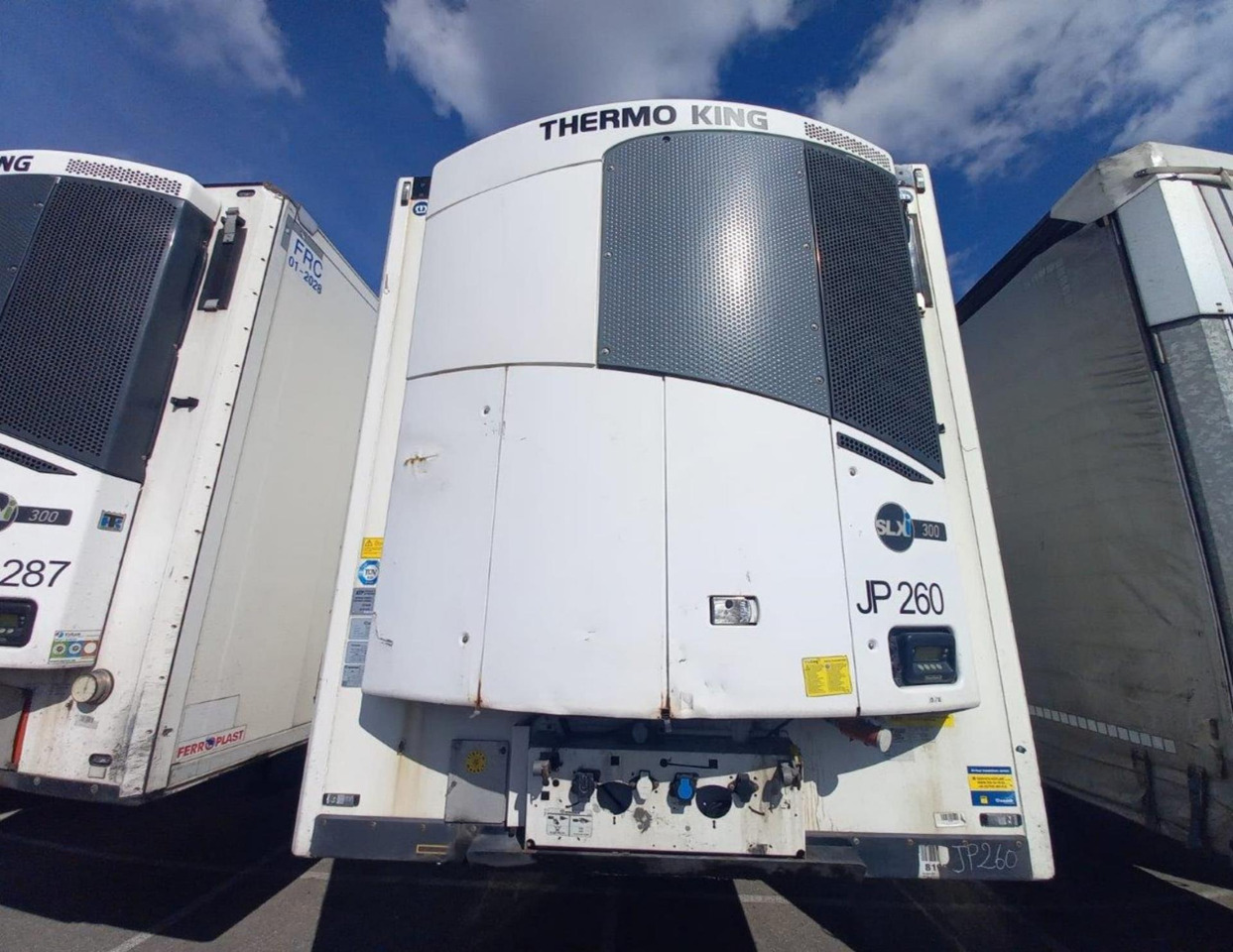 2018 Krone SDR Double Deck Cool Liner FP60 ThermoKing SLXi 300 Lifting Axle - Refrigerator semi-trailer: picture 1 2018 Krone SDR Double Deck Cool Liner FP60 ThermoKing SLXi 300 Lifting Axle - Refrigerator semi-trailer: picture 1