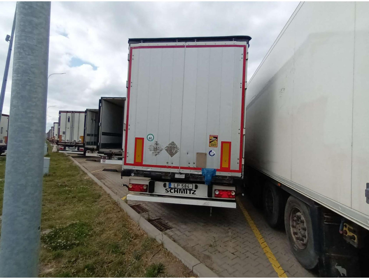 2018 Schmitz Cargobull SCS24/L Lifting Axle - Curtainsider semi-trailer: picture 2 2018 Schmitz Cargobull SCS24/L Lifting Axle - Curtainsider semi-trailer: picture 2