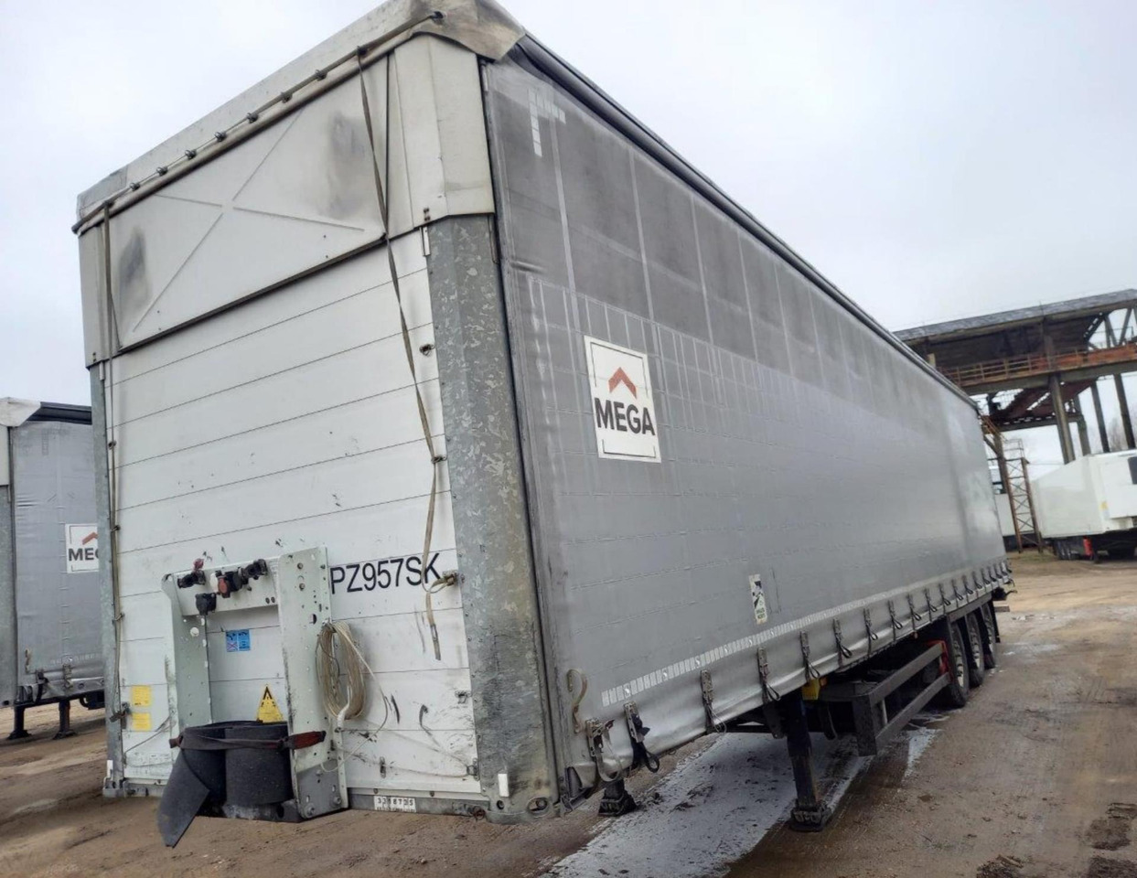 2019 Schmitz Cargobull SCS24/L Varios - Curtainsider semi-trailer: picture 4 2019 Schmitz Cargobull SCS24/L Varios - Curtainsider semi-trailer: picture 4