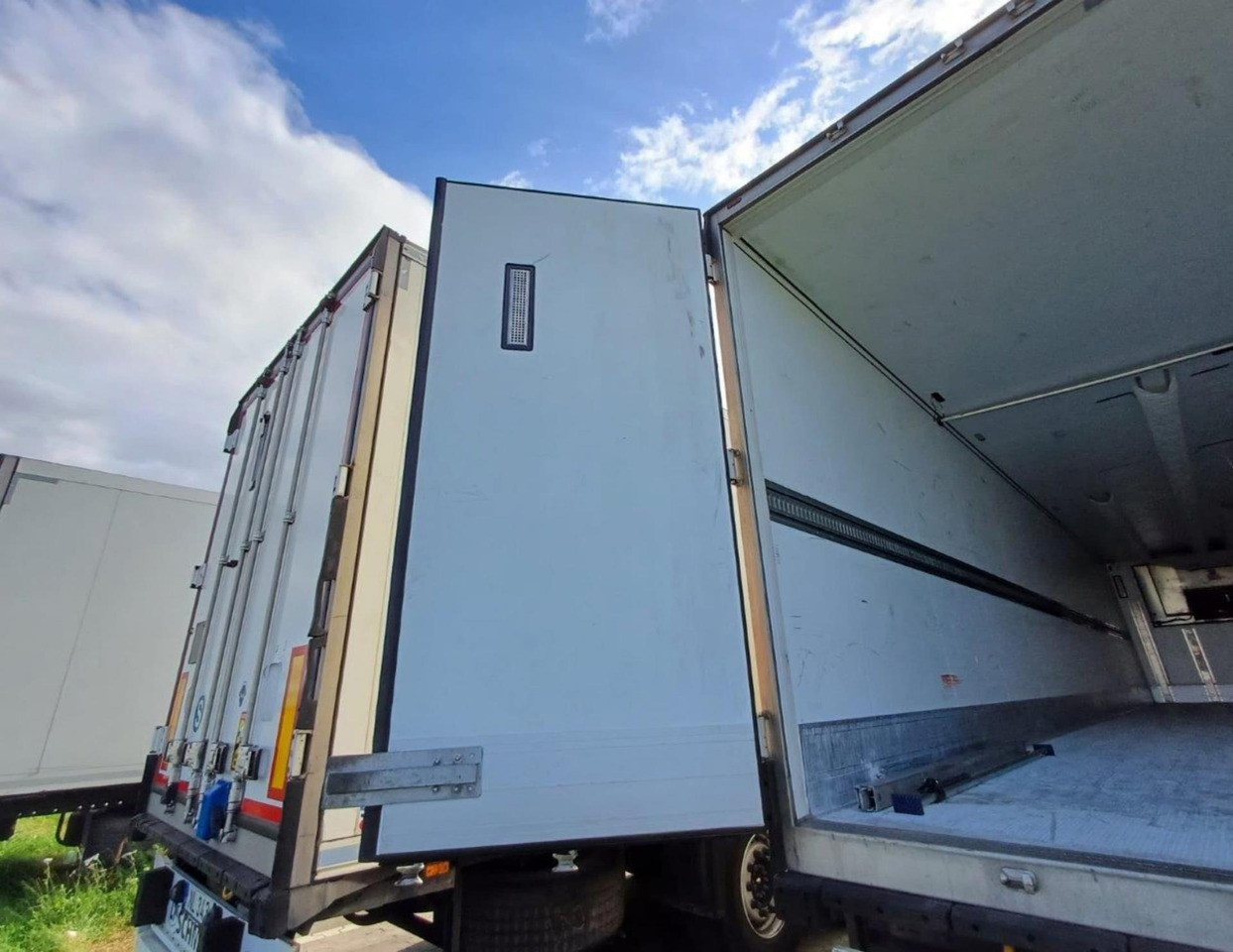 2020 Schmitz Cargobull SKO FP 60 ThermoKing SLXi 300 - Refrigerator semi-trailer: picture 3 2020 Schmitz Cargobull SKO FP 60 ThermoKing SLXi 300 - Refrigerator semi-trailer: picture 3