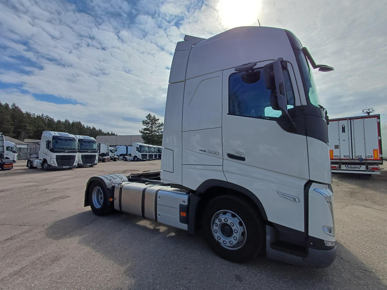 2023 Volvo FH 500 Globetrotter XL - Tractor unit: picture 2 2023 Volvo FH 500 Globetrotter XL - Tractor unit: picture 2