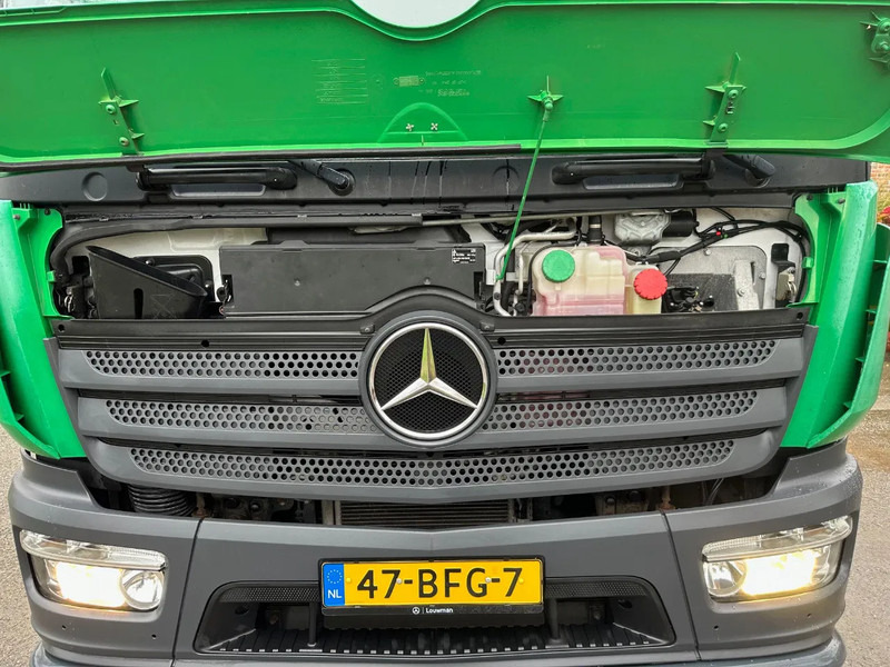 Mercedes-Benz Atego 1018 / NL TRUCK / EURO 6 / ONLY 100.000KM! / BOX+LIFT+SIDE DOOR / CLIMA / AUTOMATIC - Box truck: picture 5 Mercedes-Benz Atego 1018 / NL TRUCK / EURO 6 / ONLY 100.000KM! / BOX+LIFT+SIDE DOOR / CLIMA / AUTOMATIC - Box truck: picture 5