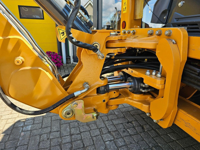 New Backhoe loader Case 570SV AC / 4x4 / Lepels / Telescopic: picture 16