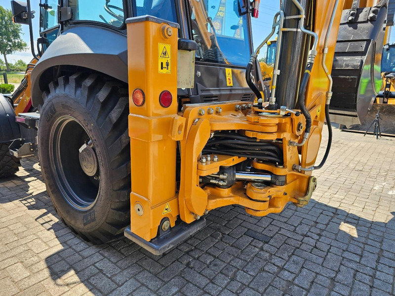 New Backhoe loader Case 570SV AC / 4x4 / Lepels / Telescopic: picture 14