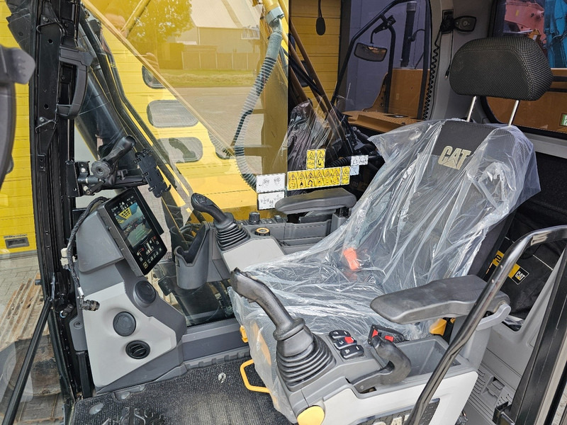 Crawler excavator Caterpillar 323 ** Incl. full Trimble system **: picture 13