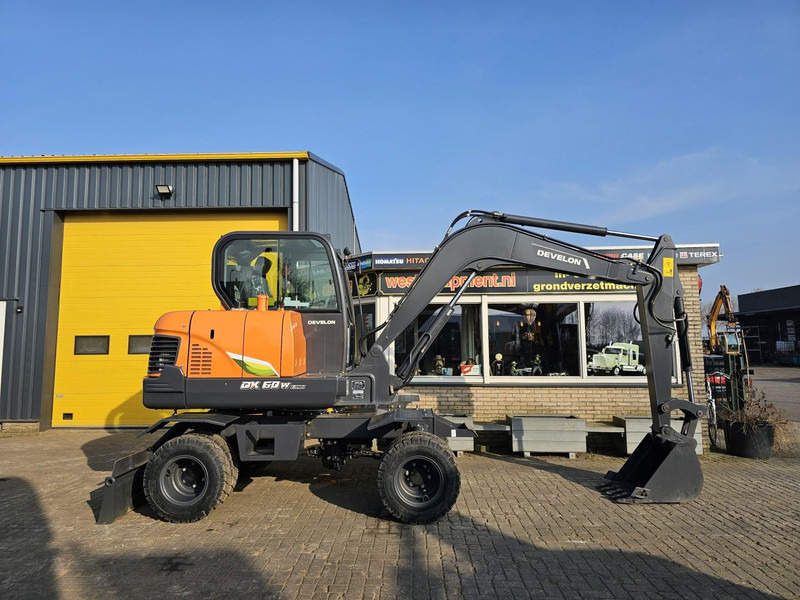 Develon DX60WN ECO-1 - Wheel excavator: picture 5 Develon DX60WN ECO-1 - Wheel excavator: picture 5
