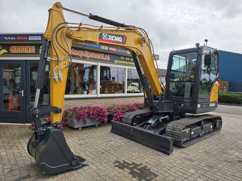 XCMG XE60GA - Mini excavator: picture 2 XCMG XE60GA - Mini excavator: picture 2