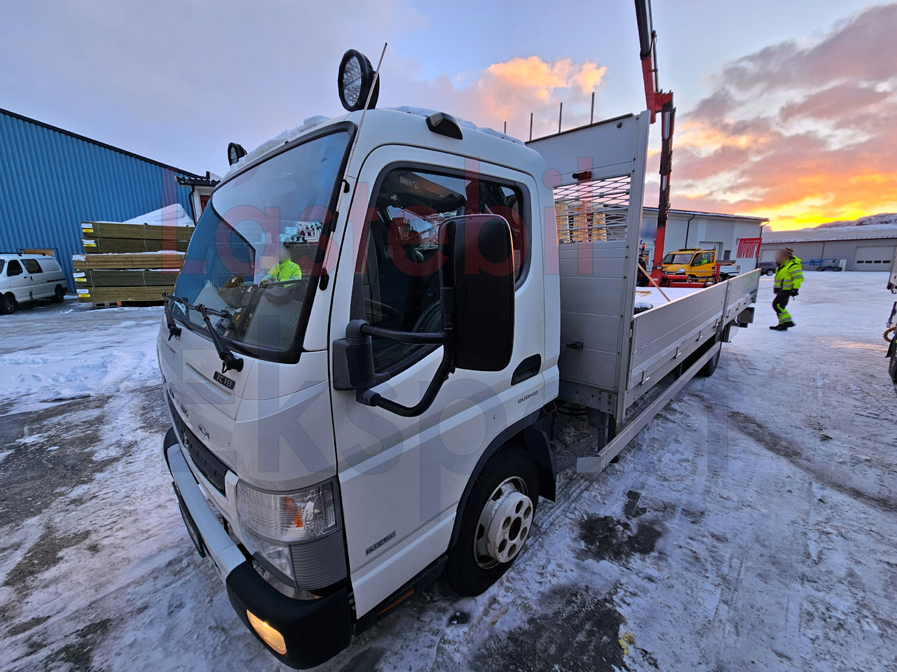 MITSUBISHI Fuso CANTER / FASSI F50 / LOW KM on lease MITSUBISHI Fuso CANTER / FASSI F50 / LOW KM: picture 7 MITSUBISHI Fuso CANTER / FASSI F50 / LOW KM on lease MITSUBISHI Fuso CANTER / FASSI F50 / LOW KM: picture 7