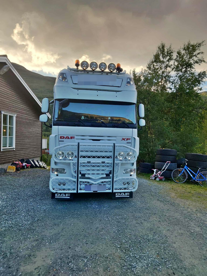 DAF XF 105 510 - Tractor unit: picture 1 DAF XF 105 510 - Tractor unit: picture 1