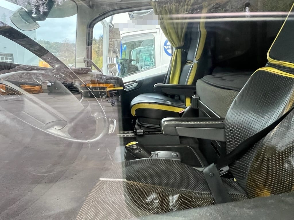 Volvo FH 540 - Tipper: picture 5 Volvo FH 540 - Tipper: picture 5