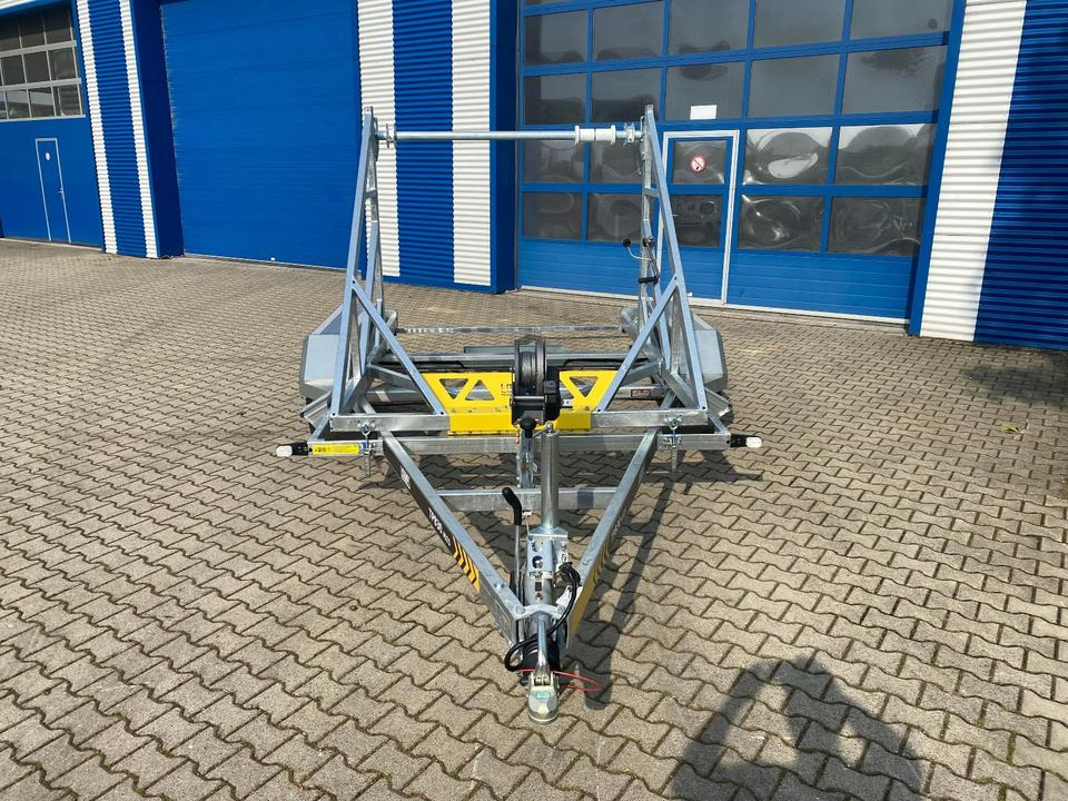 Vermietung / Kabelanhänger 3500KG / Nutzlast 2825KG / Kabeltrommel-Anhänger / Glasfaser/ 1 Woche - Cable drum trailer: picture 2 Vermietung / Kabelanhänger 3500KG / Nutzlast 2825KG / Kabeltrommel-Anhänger / Glasfaser/ 1 Woche - Cable drum trailer: picture 2